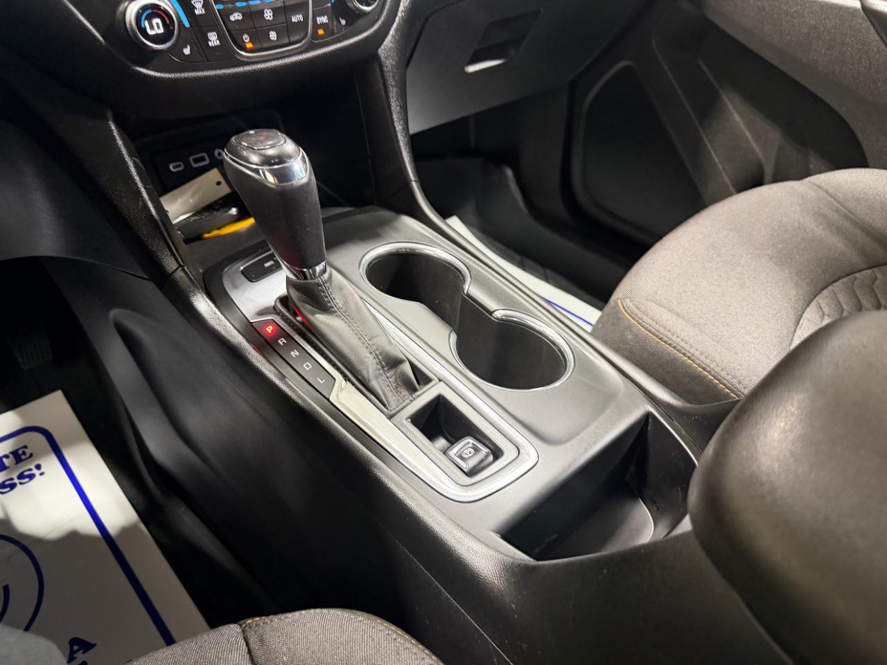 Chevrolet Equinox AWD 4dr LT w/1LT 2019