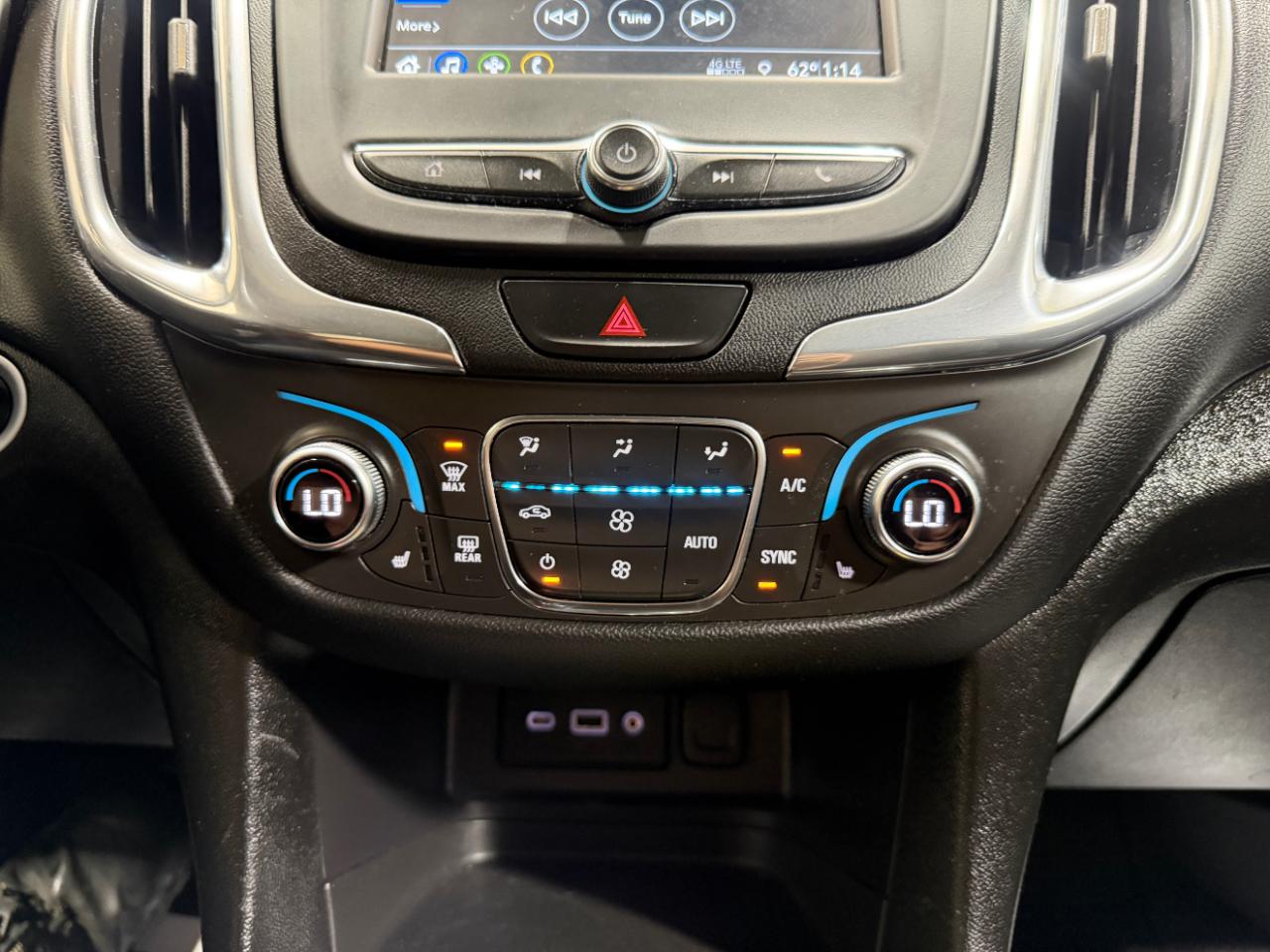 Chevrolet Equinox AWD 4dr LT w/1LT 2019