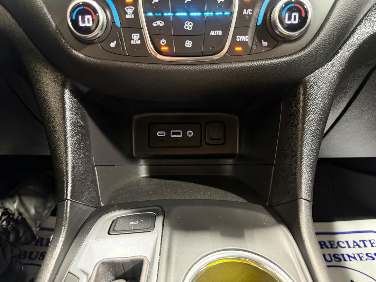 Chevrolet Equinox AWD 4dr LT w/1LT 2019
