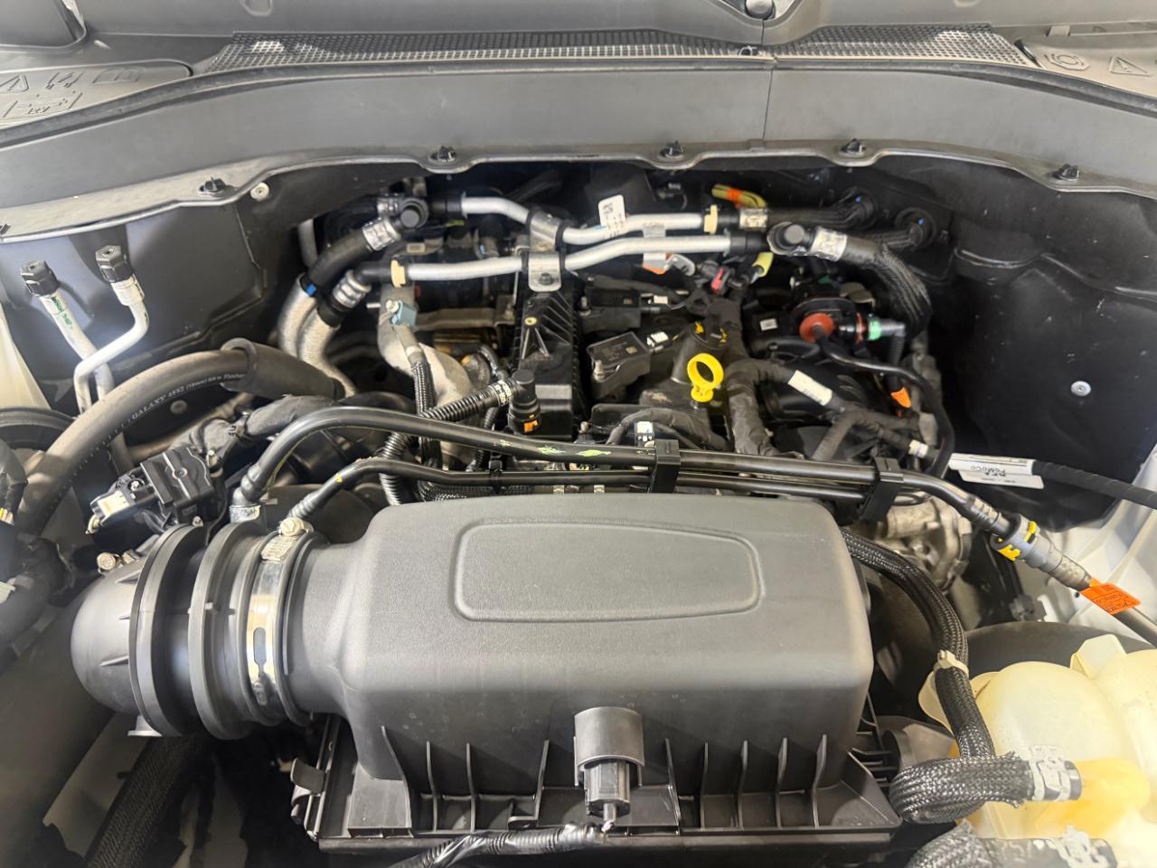Ford Explorer XLT 4WD 2022