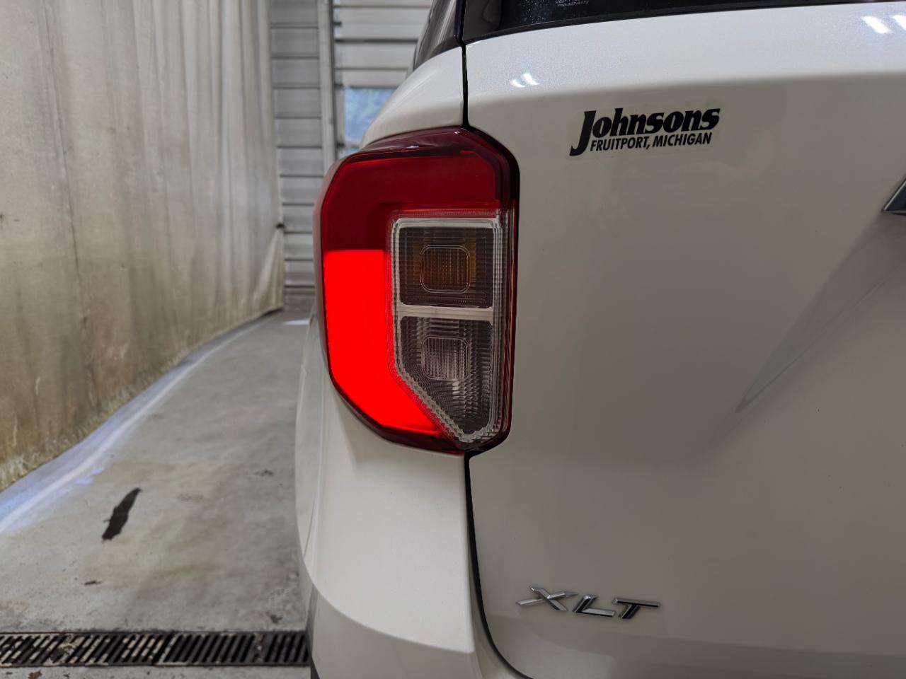 Ford Explorer XLT 4WD 2022