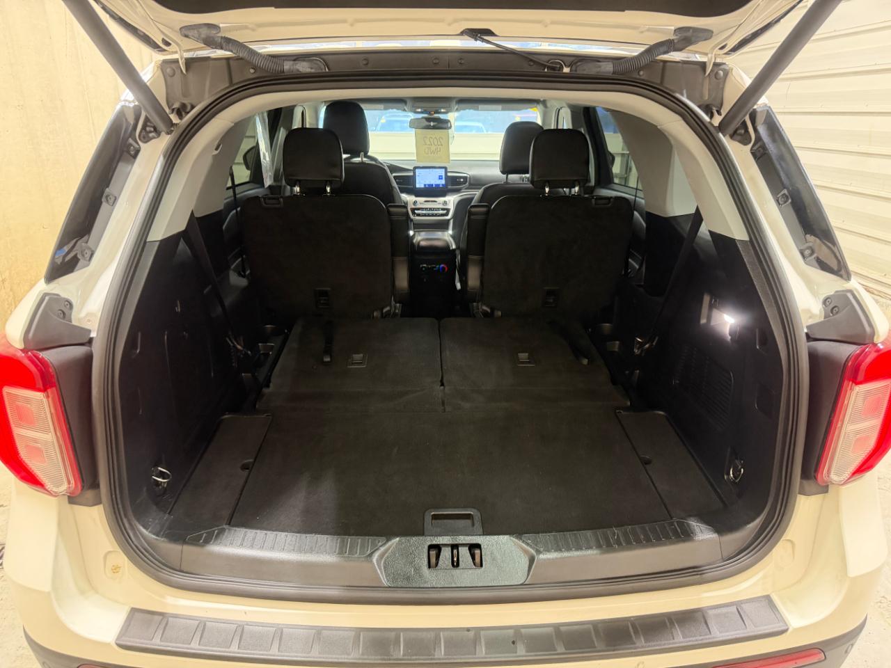 Ford Explorer XLT 4WD 2022