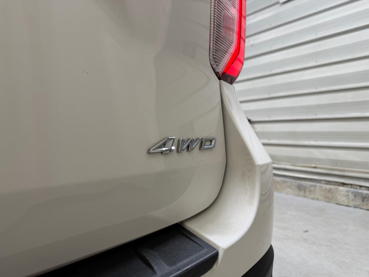 Ford Explorer XLT 4WD 2022