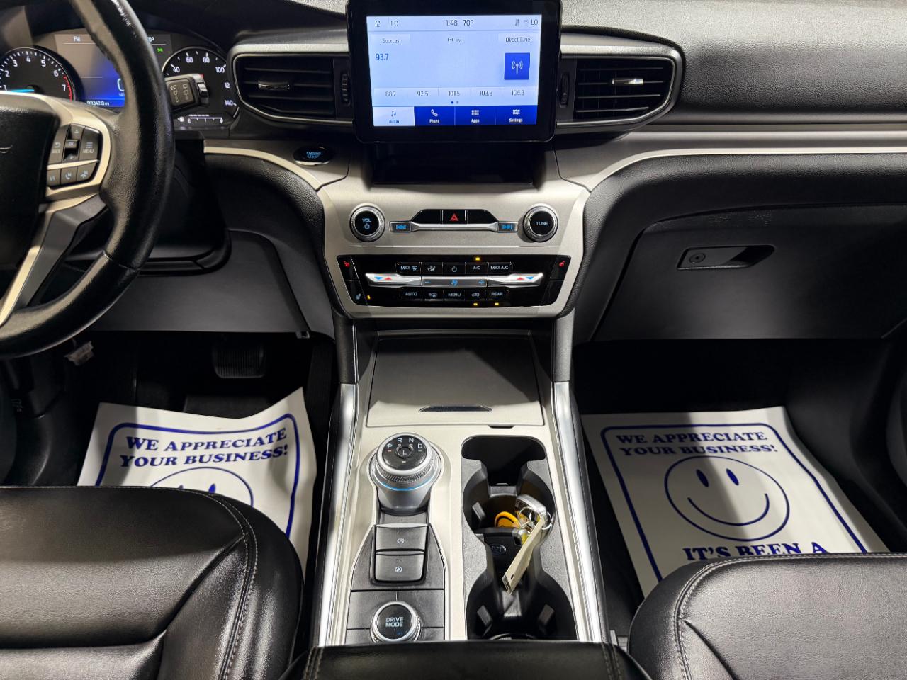 Ford Explorer XLT 4WD 2022