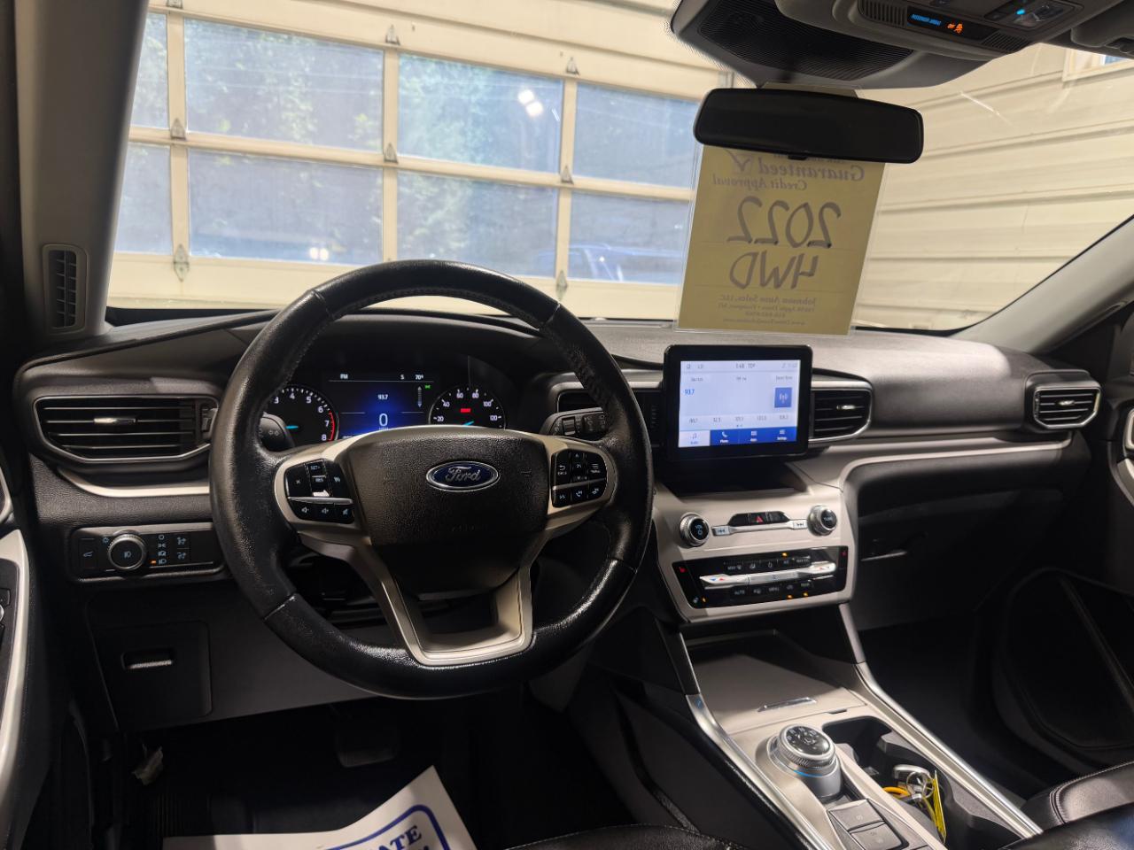 Ford Explorer XLT 4WD 2022