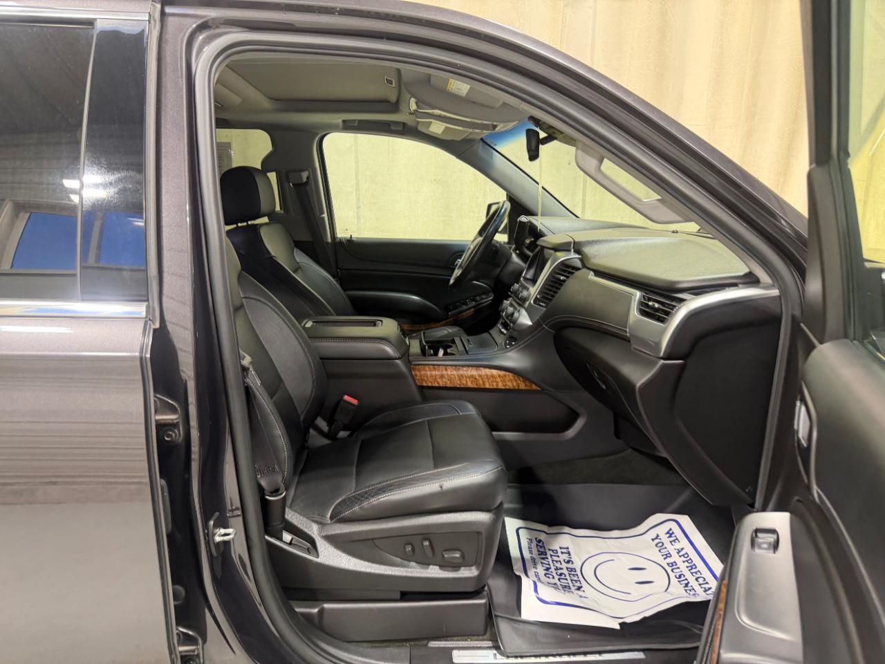Chevrolet Suburban 4WD 4dr 1500 LTZ 2016
