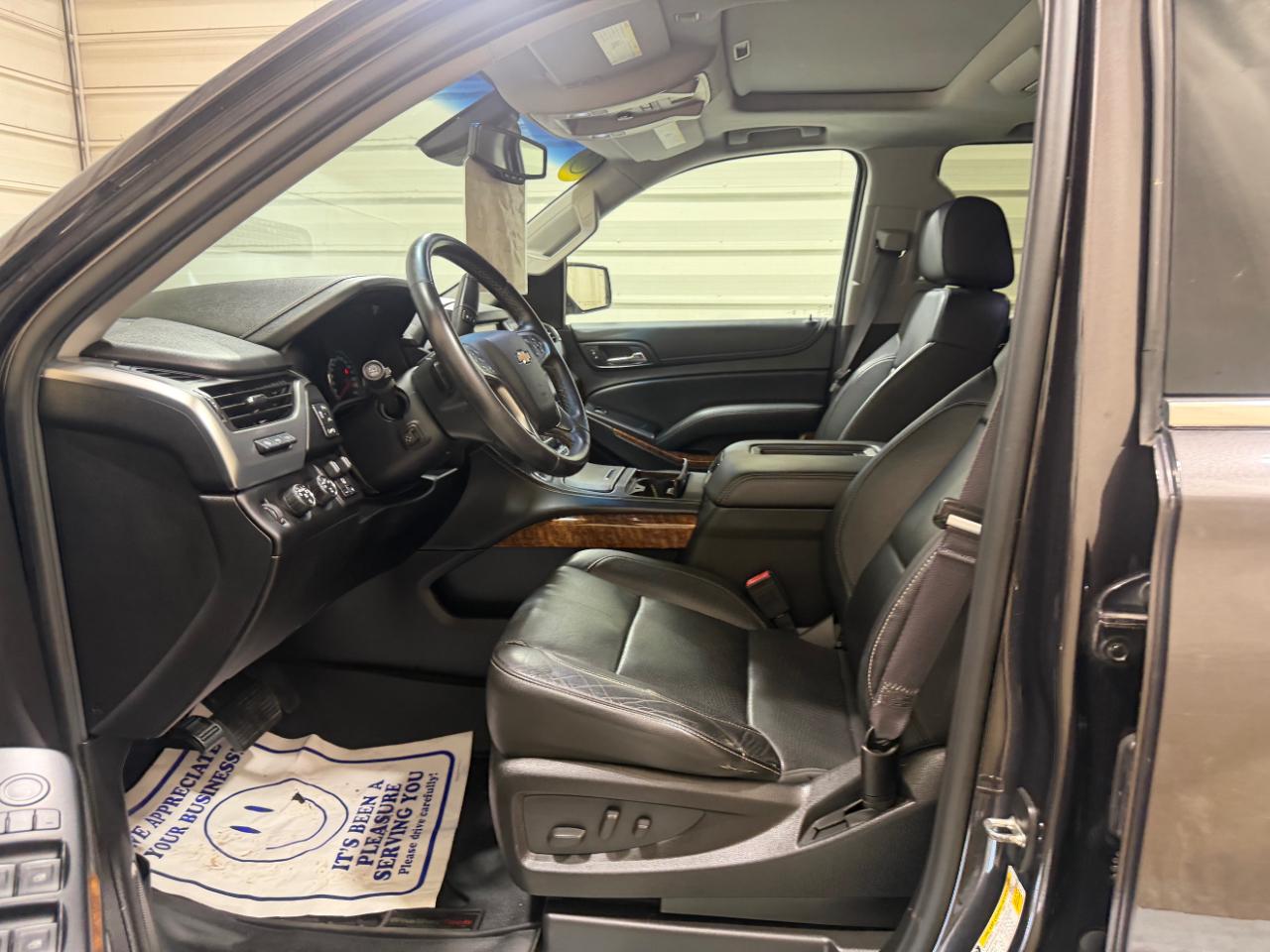 Chevrolet Suburban 4WD 4dr 1500 LTZ 2016