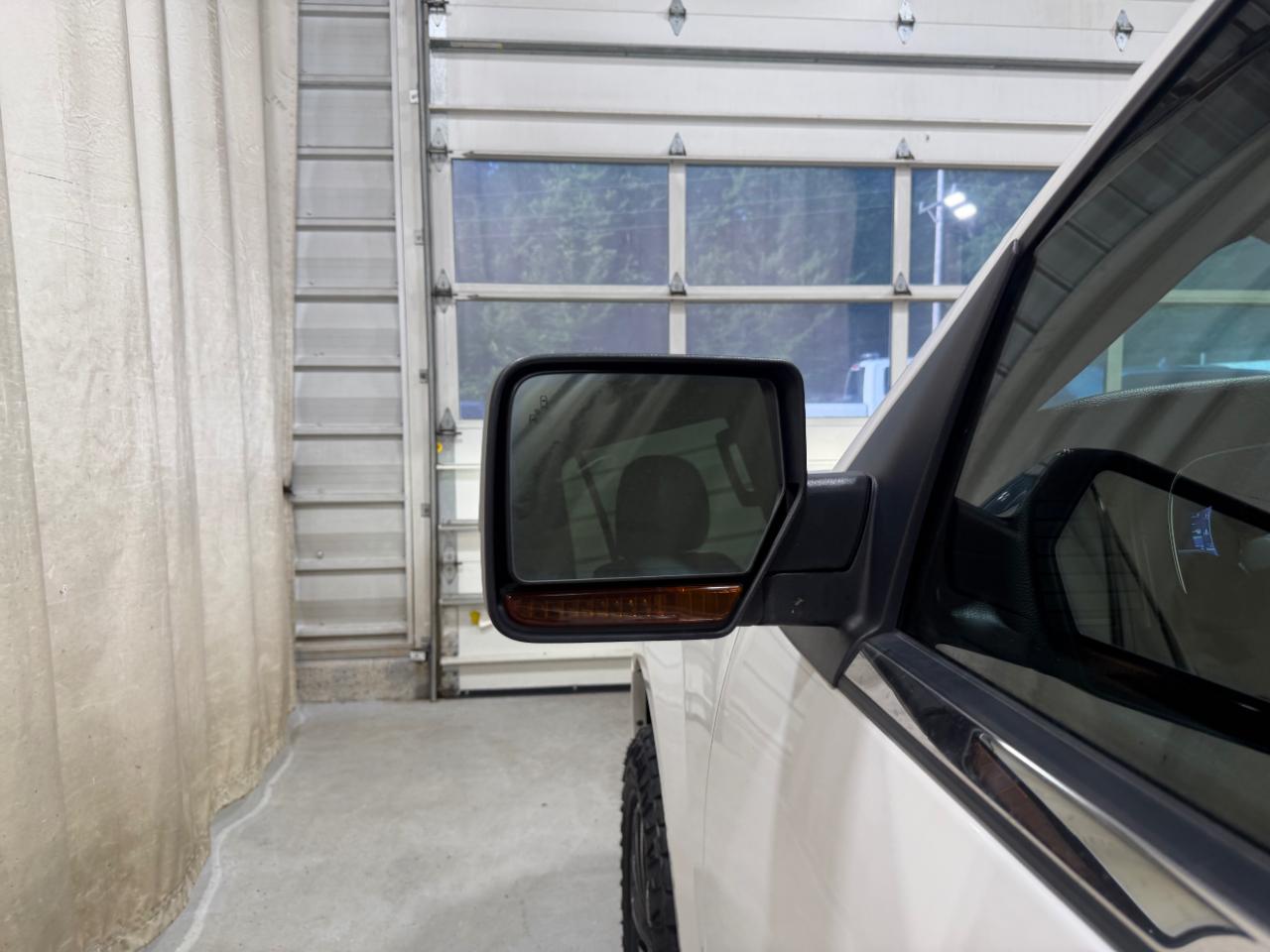 Lincoln Navigator 4WD 4dr 2015