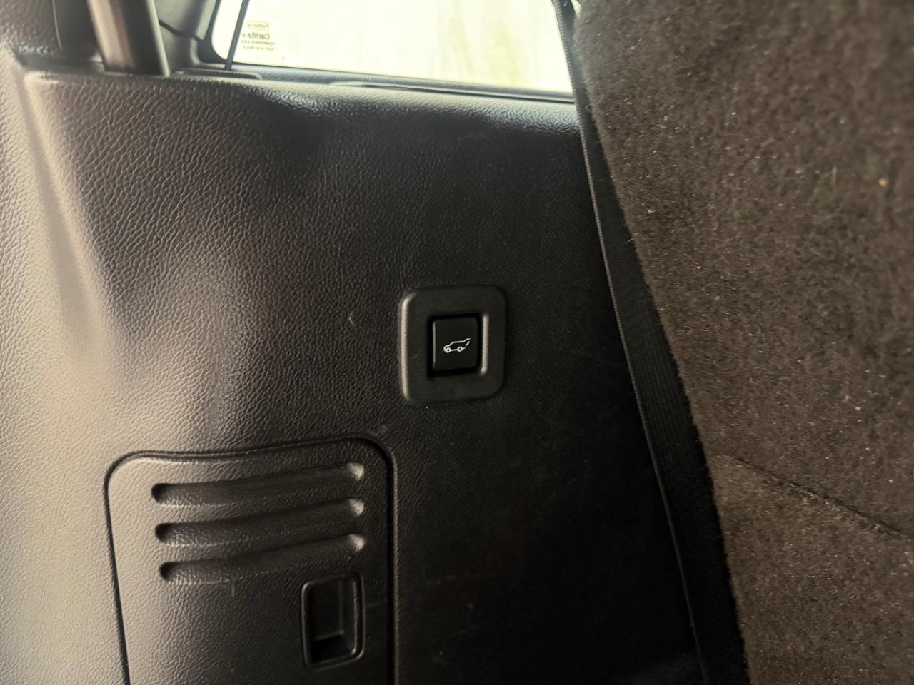 Lincoln Navigator 4WD 4dr 2015