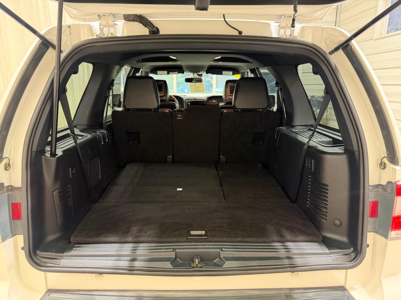 Lincoln Navigator 4WD 4dr 2015