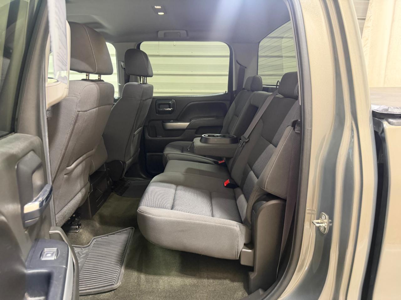 Chevrolet Silverado 1500 4WD Crew Cab 143.5" LT w/2LT 2017
