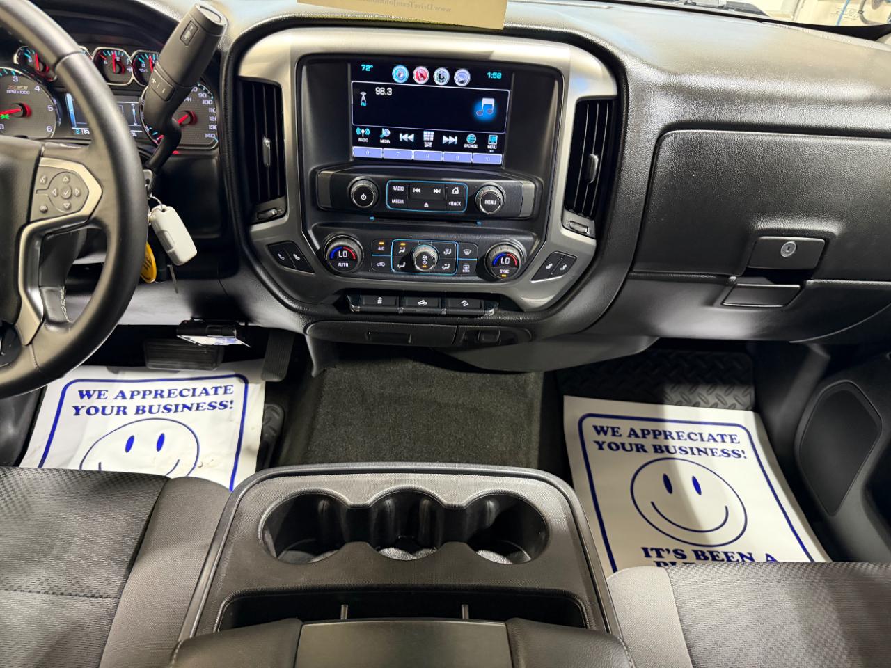 Chevrolet Silverado 1500 4WD Crew Cab 143.5" LT w/2LT 2017