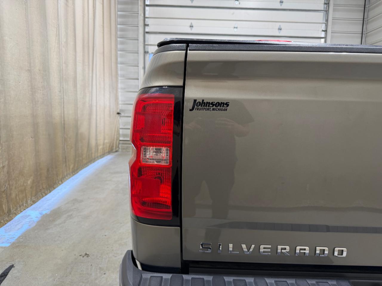 Chevrolet Silverado 1500 4WD Crew Cab 143.5" LT w/2LT 2017