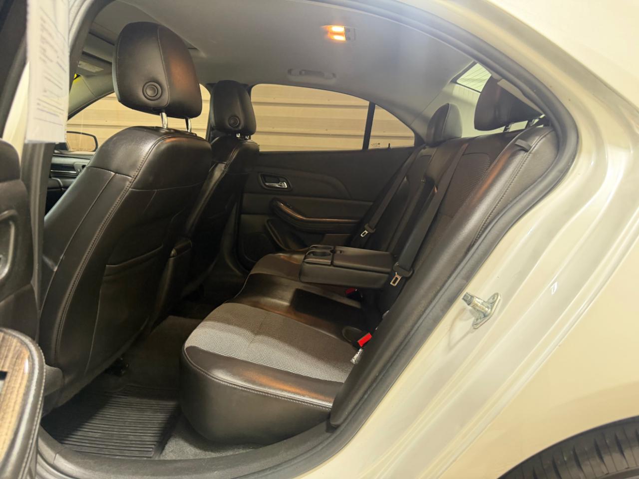 Chevrolet Malibu 4dr Sdn LT w/1LT 2015