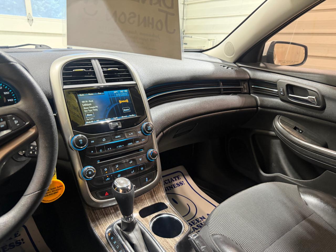 Chevrolet Malibu 4dr Sdn LT w/1LT 2015