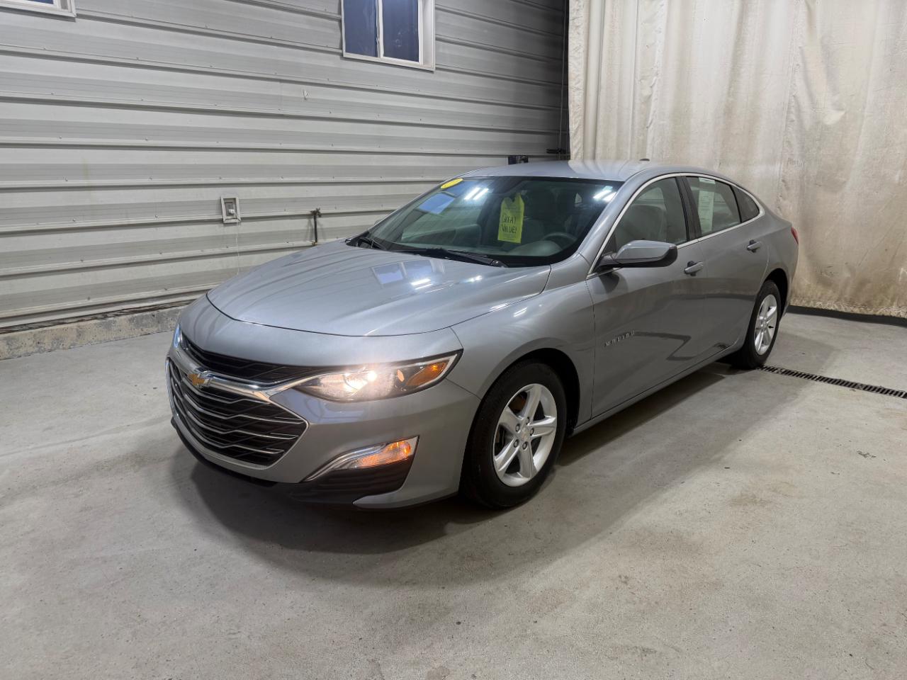 Chevrolet Malibu 4dr Sdn LS w/1FL 2024