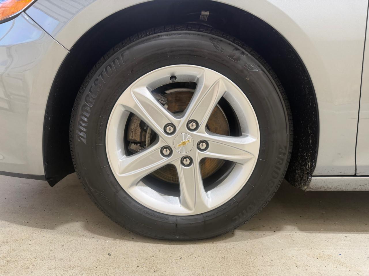 Chevrolet Malibu 4dr Sdn LS w/1FL 2024