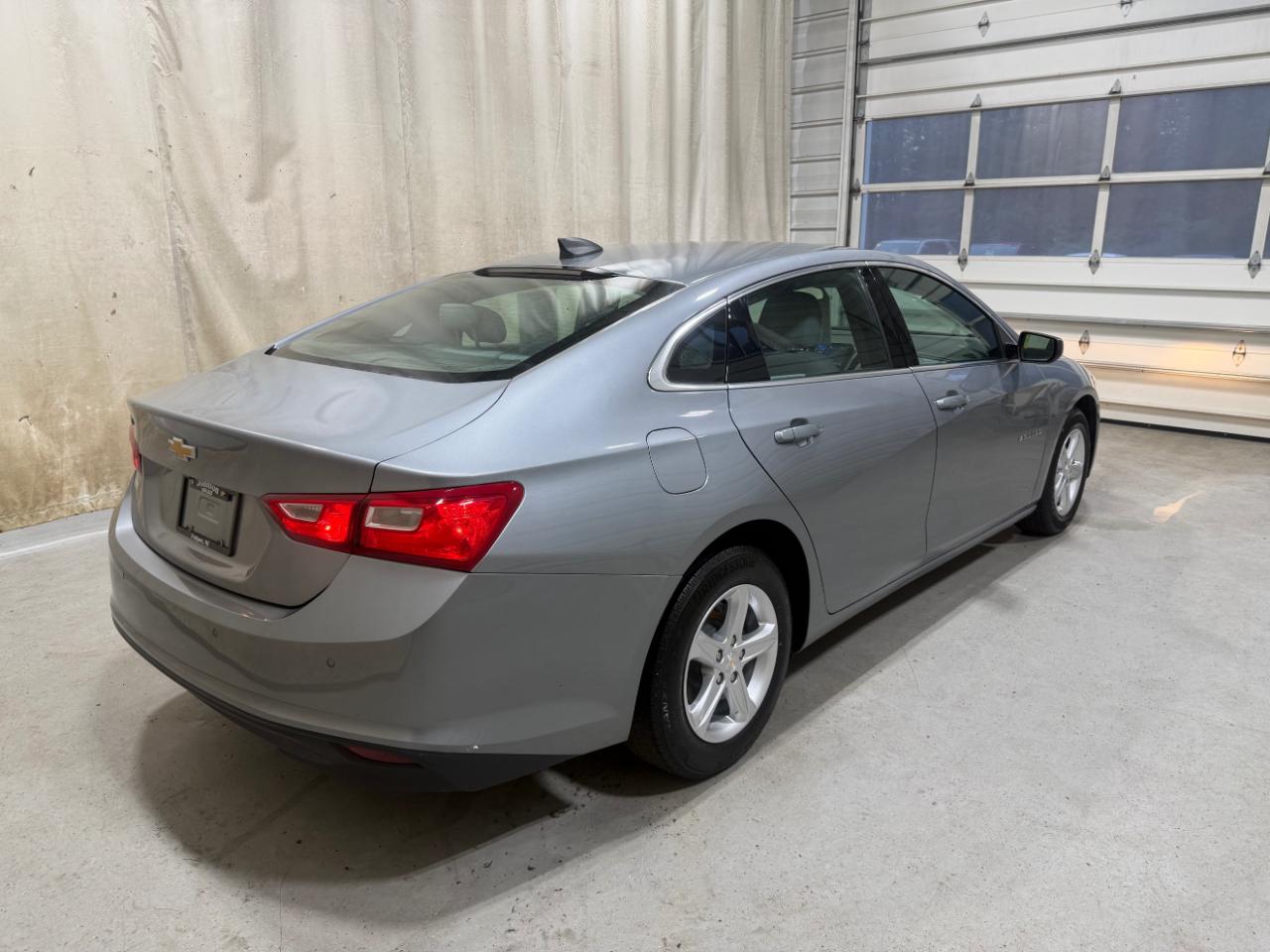 Chevrolet Malibu 4dr Sdn LS w/1FL 2024