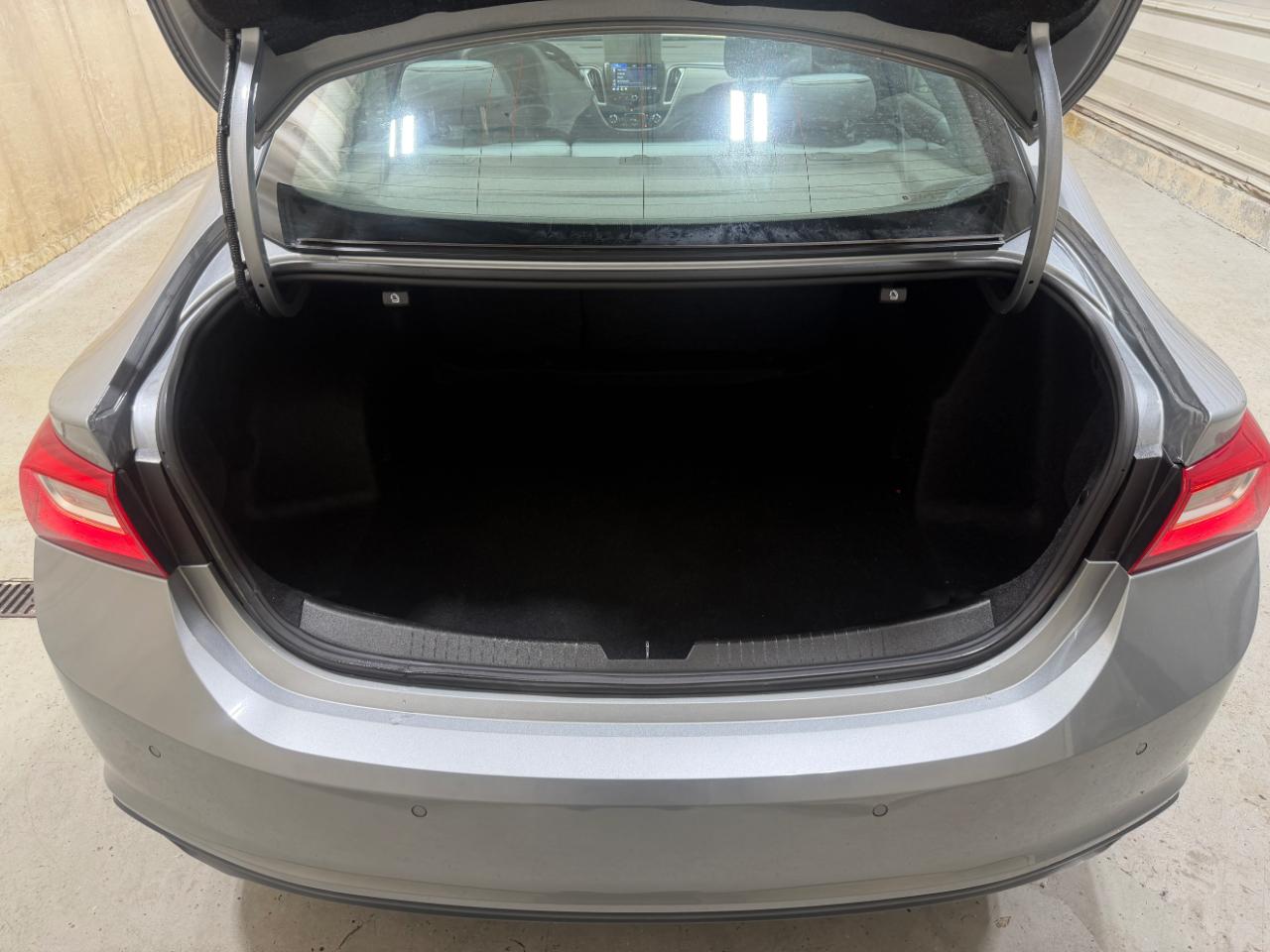 Chevrolet Malibu 4dr Sdn LS w/1FL 2024