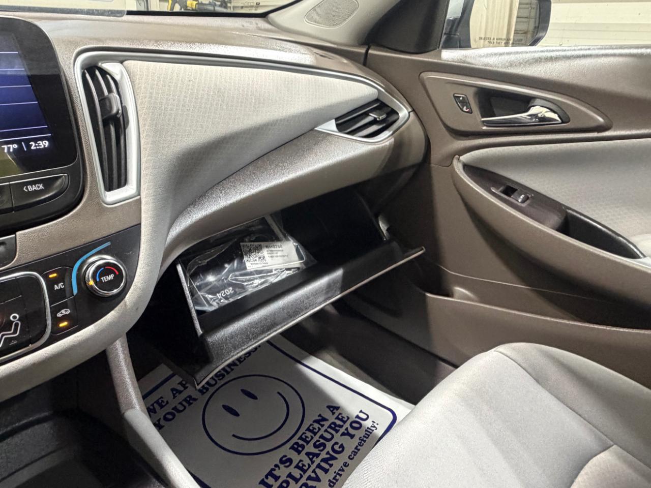 Chevrolet Malibu 4dr Sdn LS w/1FL 2024