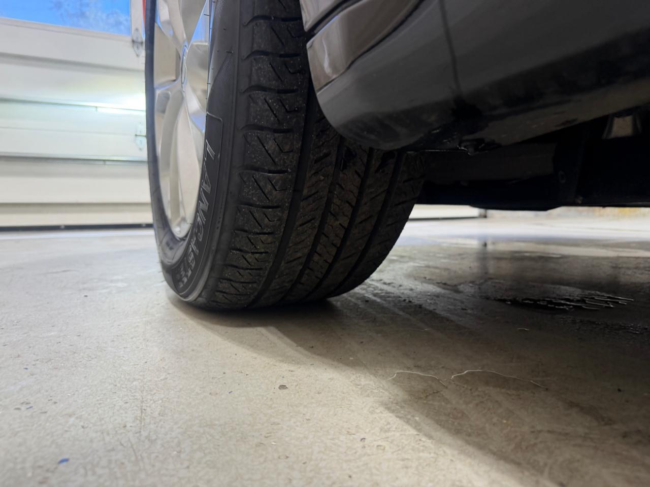 Chrysler Pacifica Touring L AWD 2023