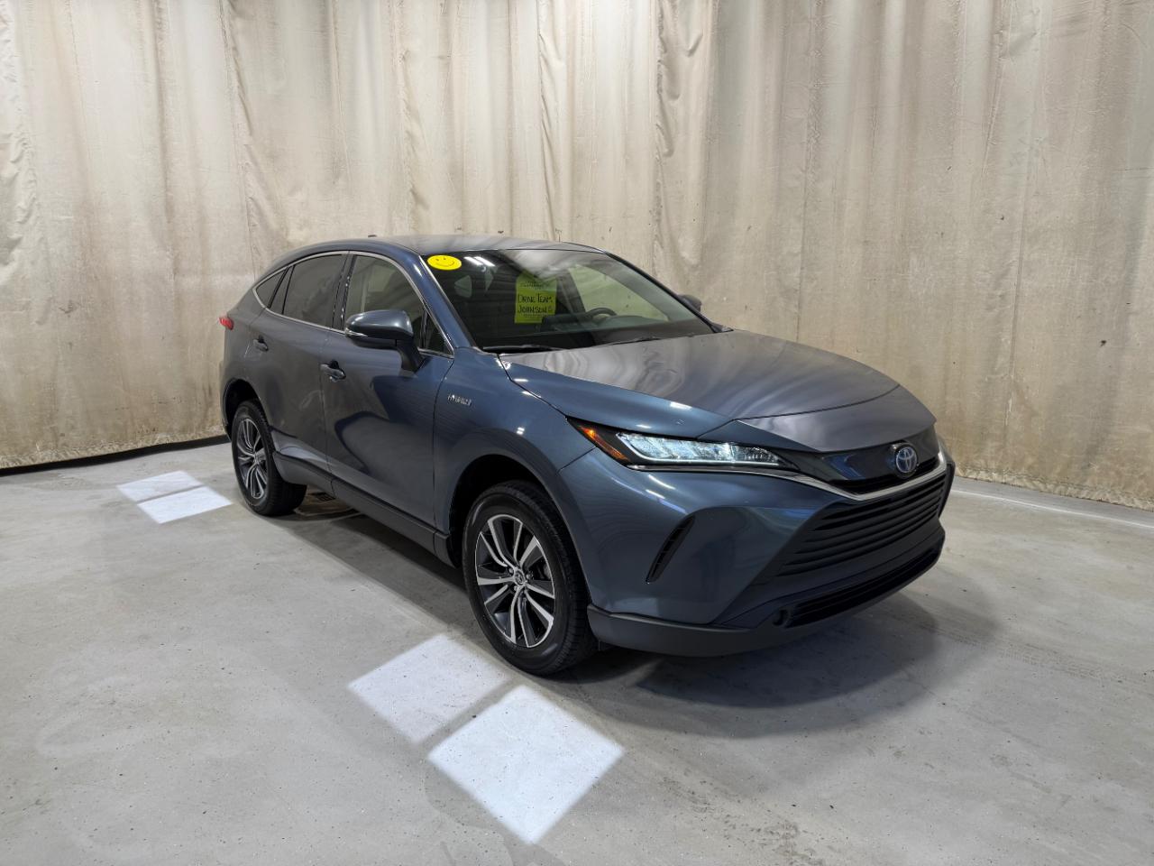 Toyota Venza LE AWD (Natl) 2021