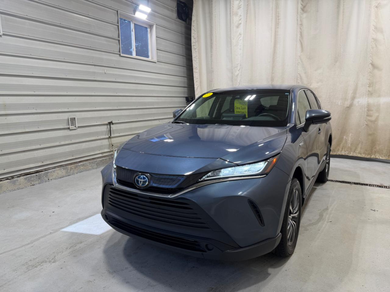 Toyota Venza LE AWD (Natl) 2021