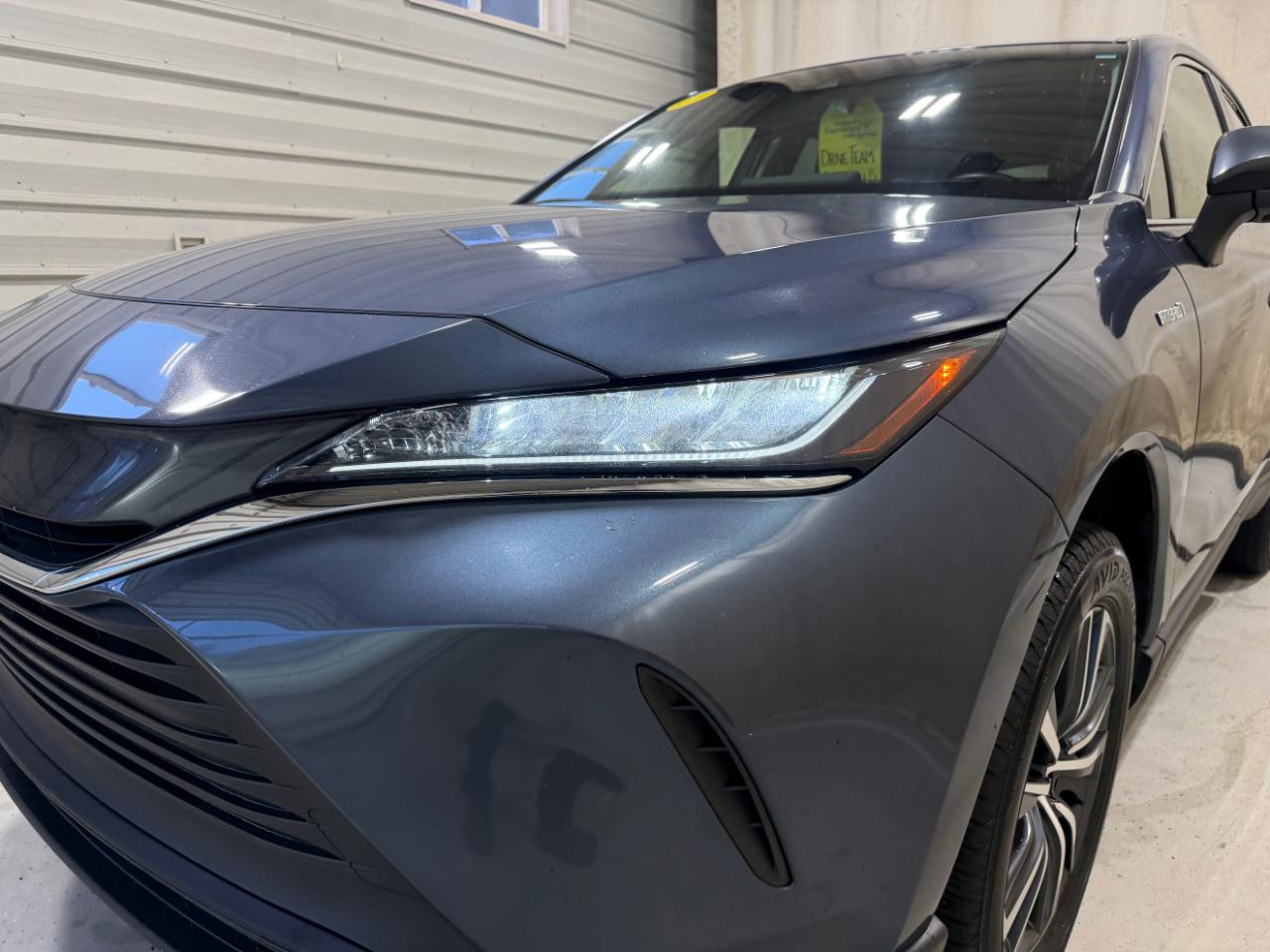 Toyota Venza LE AWD (Natl) 2021