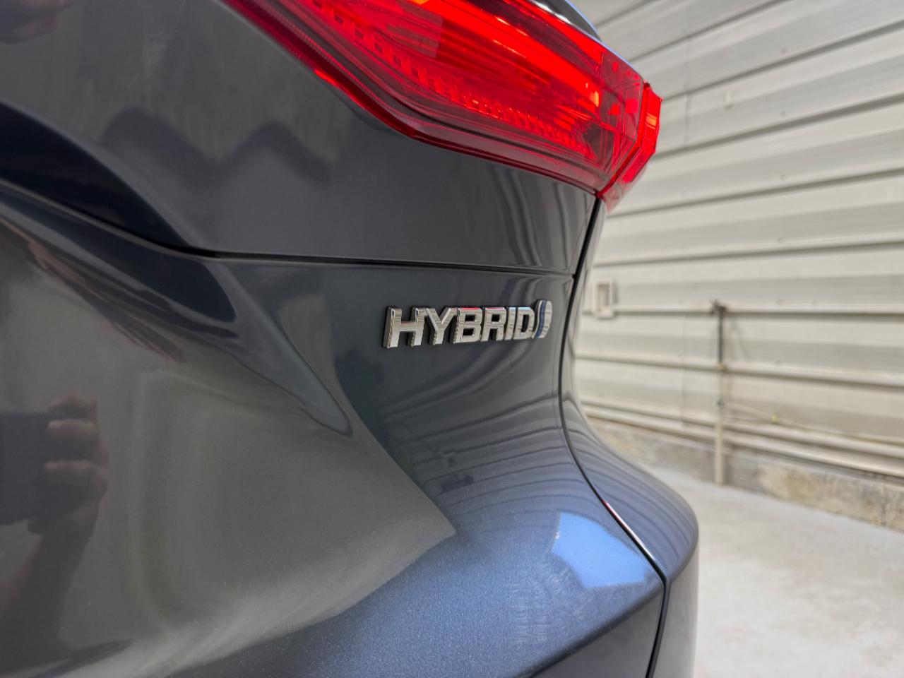 Toyota Venza LE AWD (Natl) 2021