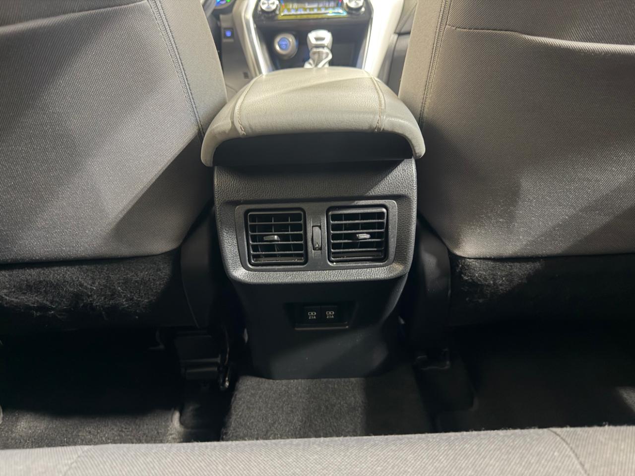 Toyota Venza LE AWD (Natl) 2021