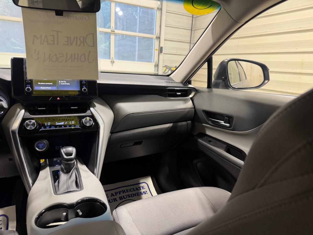 Toyota Venza LE AWD (Natl) 2021