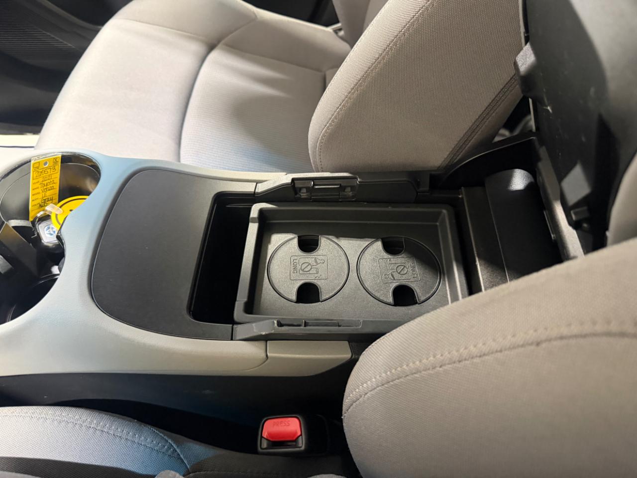 Toyota Venza LE AWD (Natl) 2021