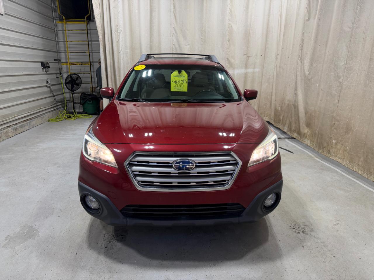 Subaru Outback 4dr Wgn 2.5i Premium PZEV 2015
