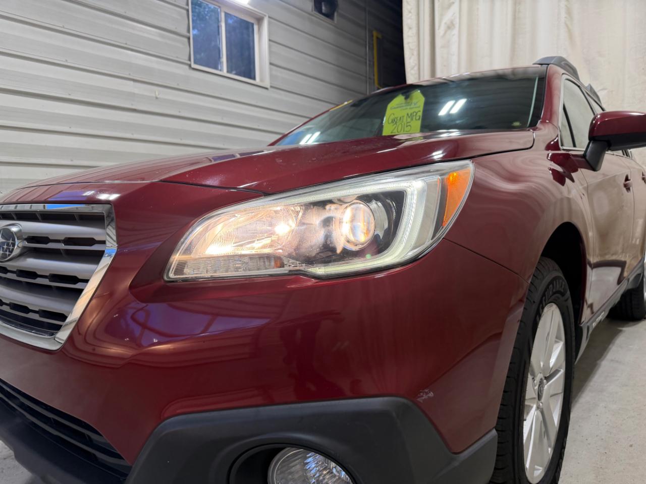 Subaru Outback 4dr Wgn 2.5i Premium PZEV 2015