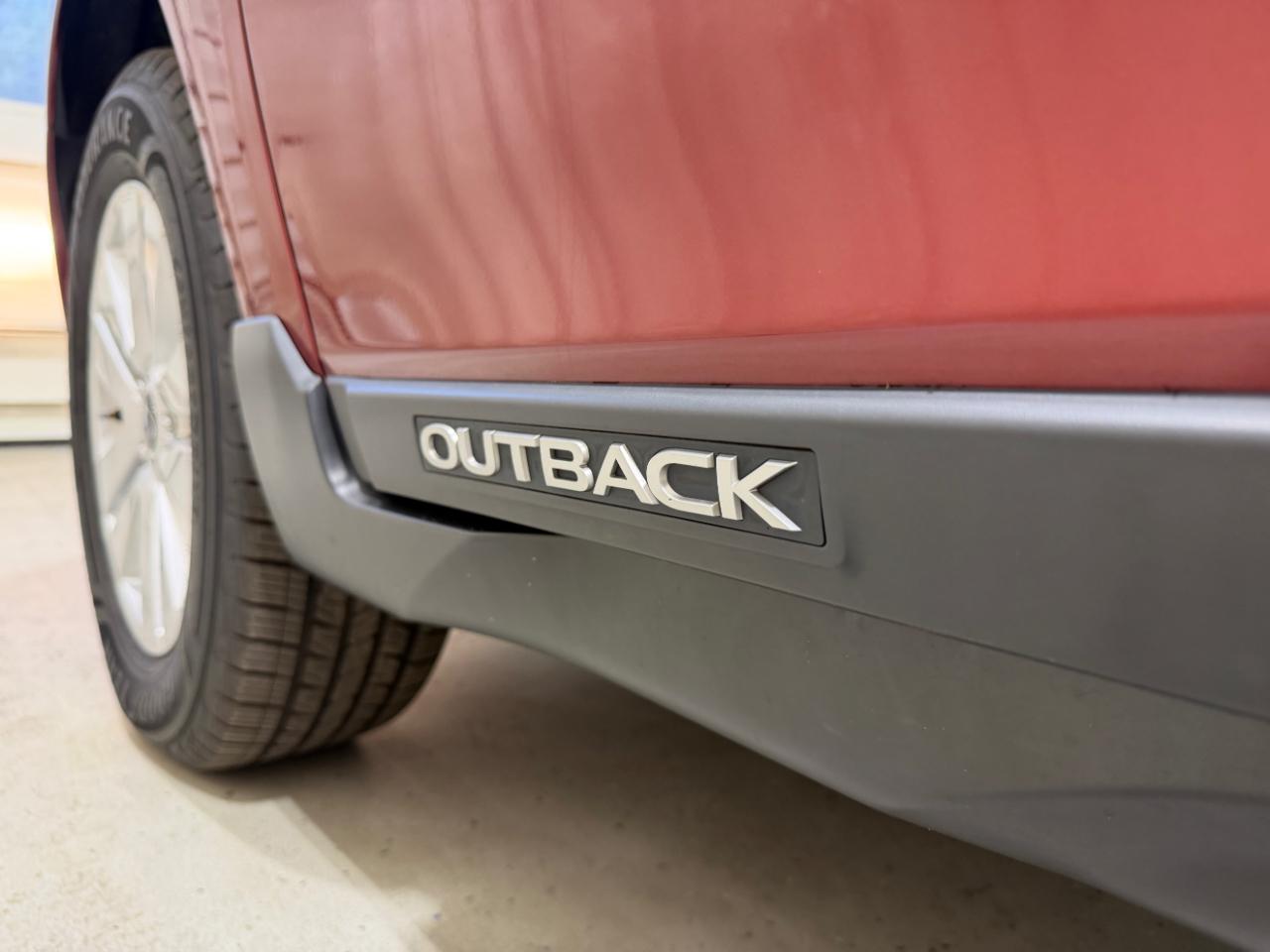 Subaru Outback 4dr Wgn 2.5i Premium PZEV 2015