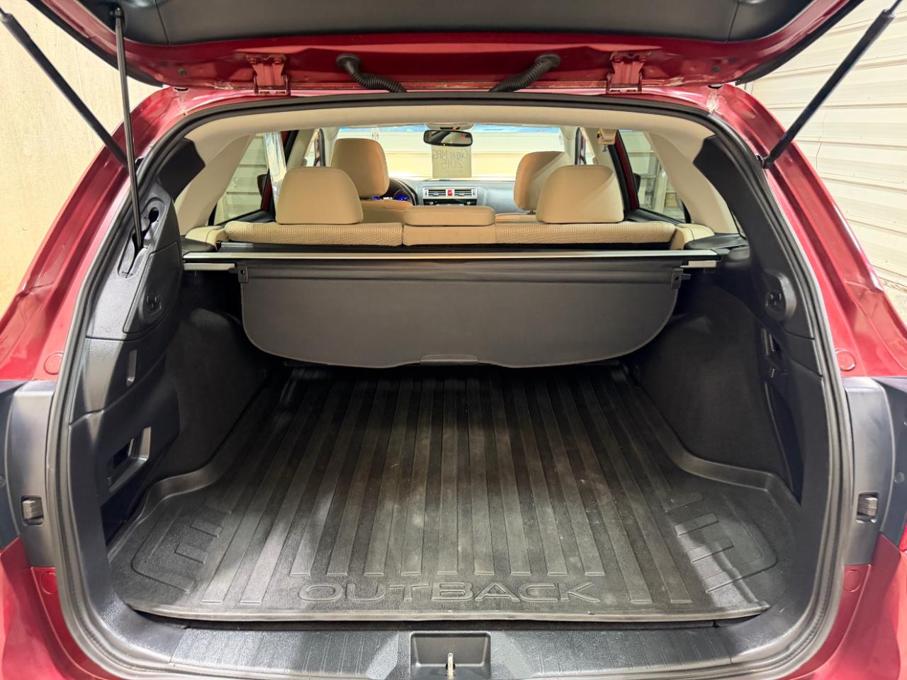 Subaru Outback 4dr Wgn 2.5i Premium PZEV 2015