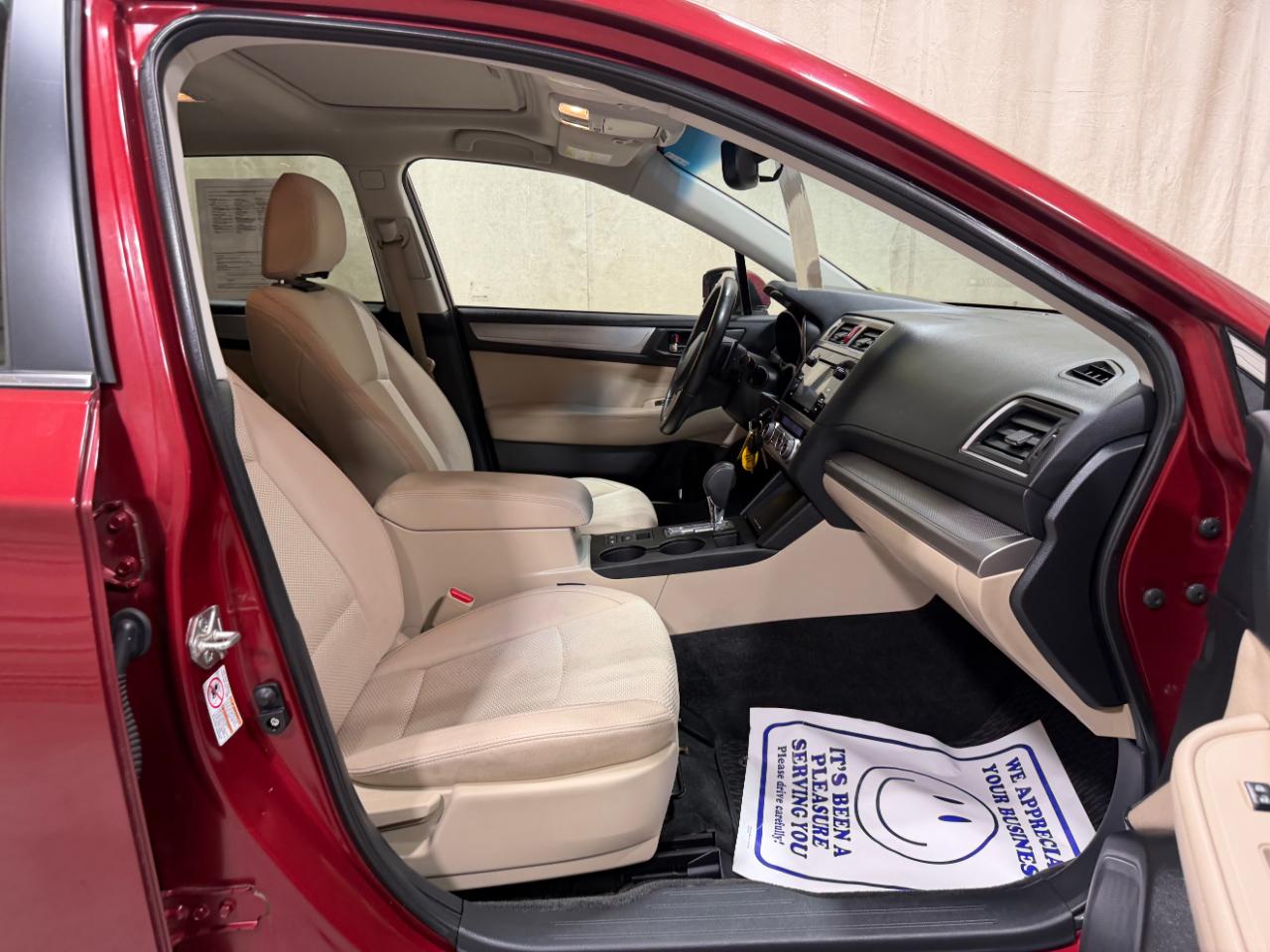 Subaru Outback 4dr Wgn 2.5i Premium PZEV 2015