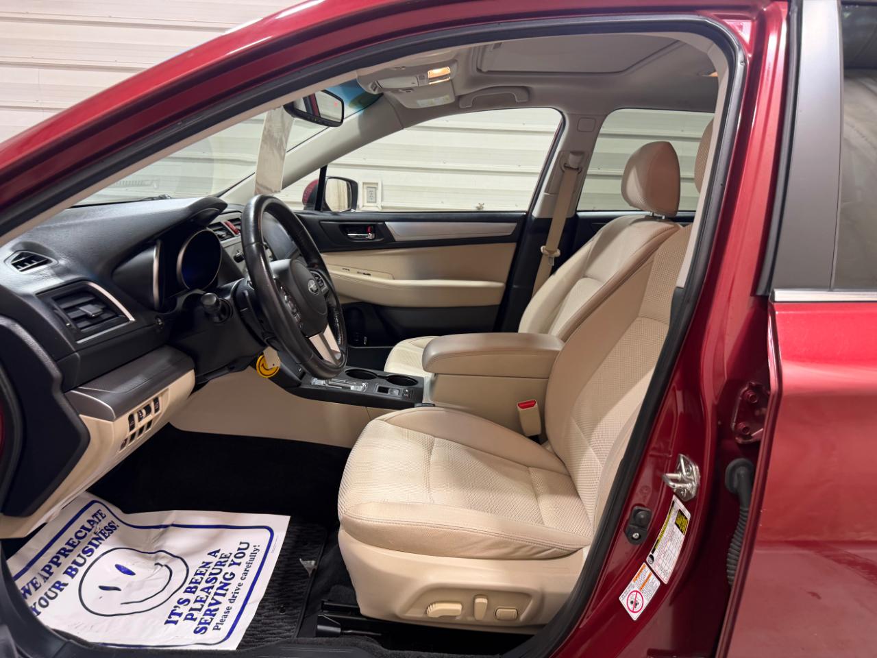 Subaru Outback 4dr Wgn 2.5i Premium PZEV 2015