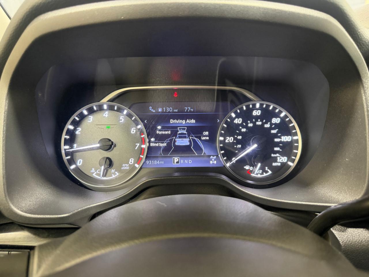 Nissan Titan 4x4 Crew Cab SV 2022
