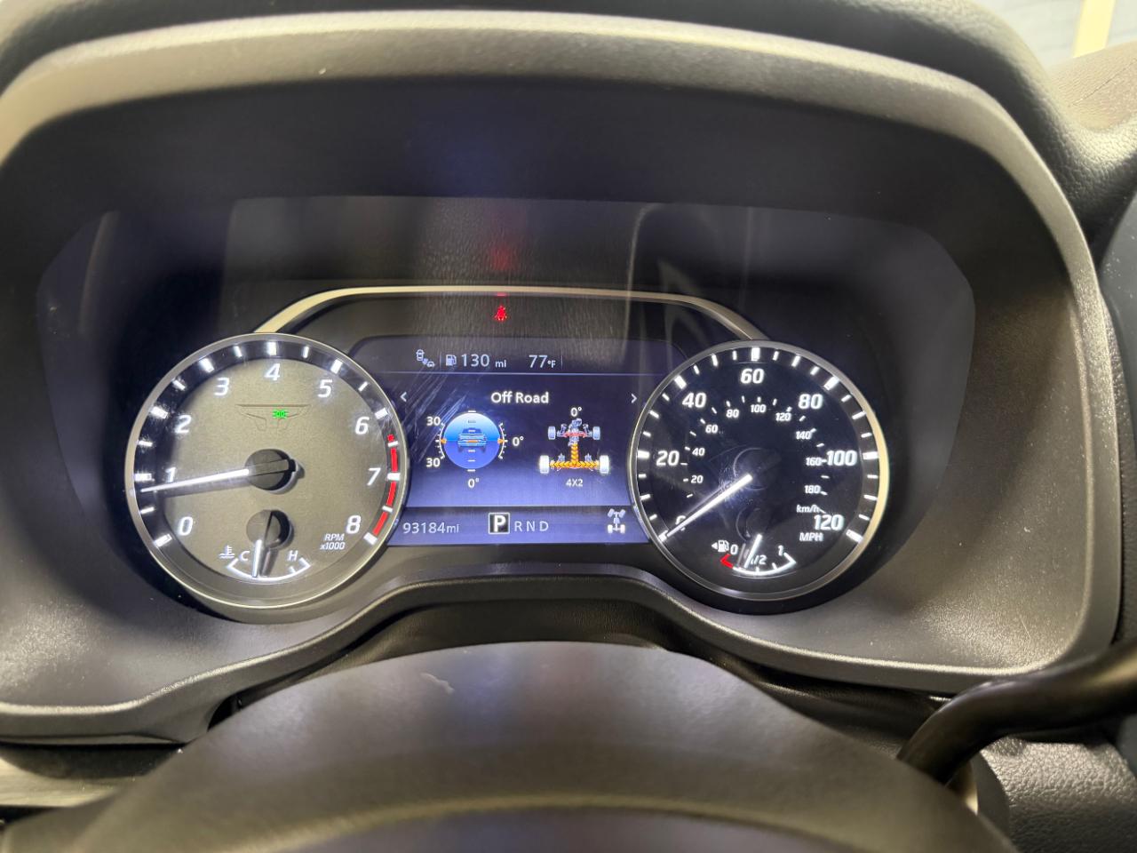Nissan Titan 4x4 Crew Cab SV 2022