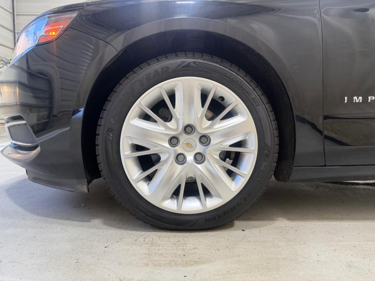 Chevrolet Impala 4dr Sdn LS w/1FL 2019