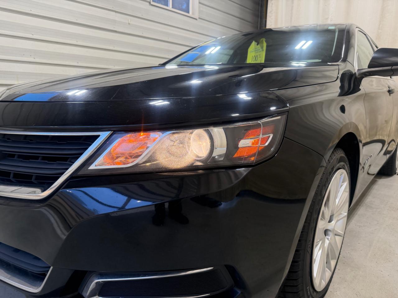 Chevrolet Impala 4dr Sdn LS w/1FL 2019