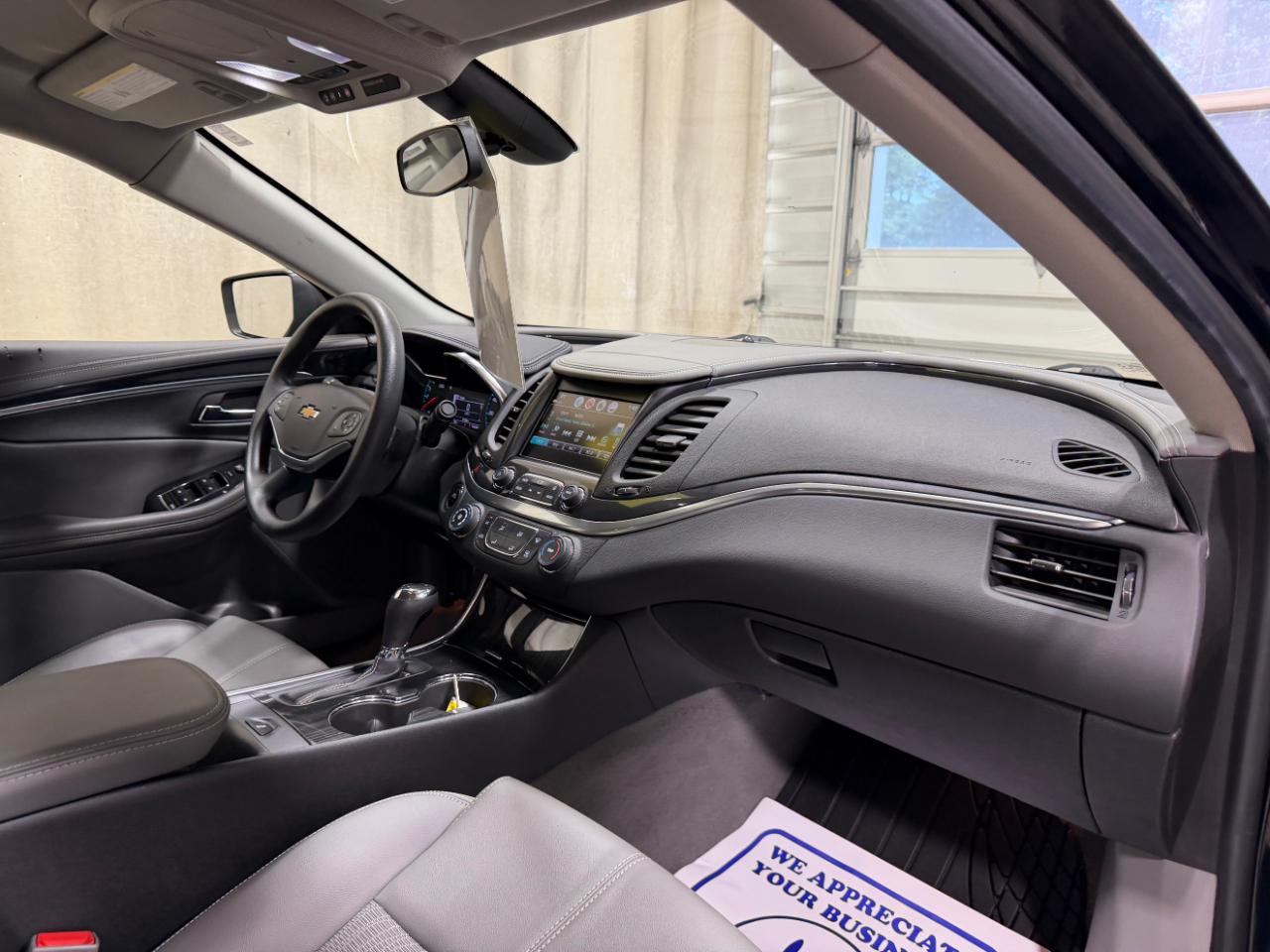 Chevrolet Impala 4dr Sdn LS w/1FL 2019