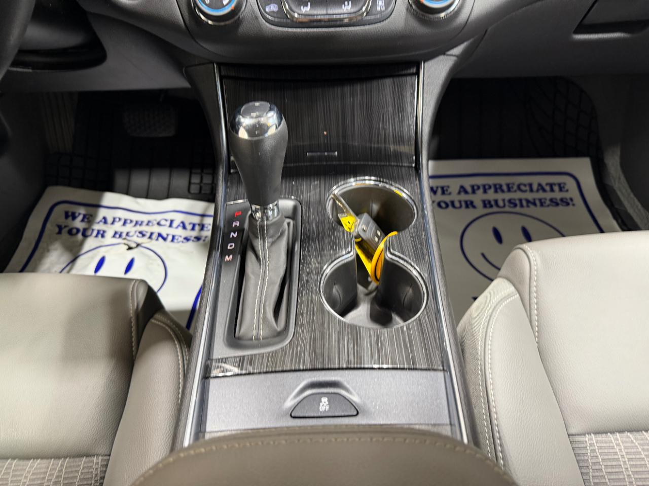 Chevrolet Impala 4dr Sdn LS w/1FL 2019