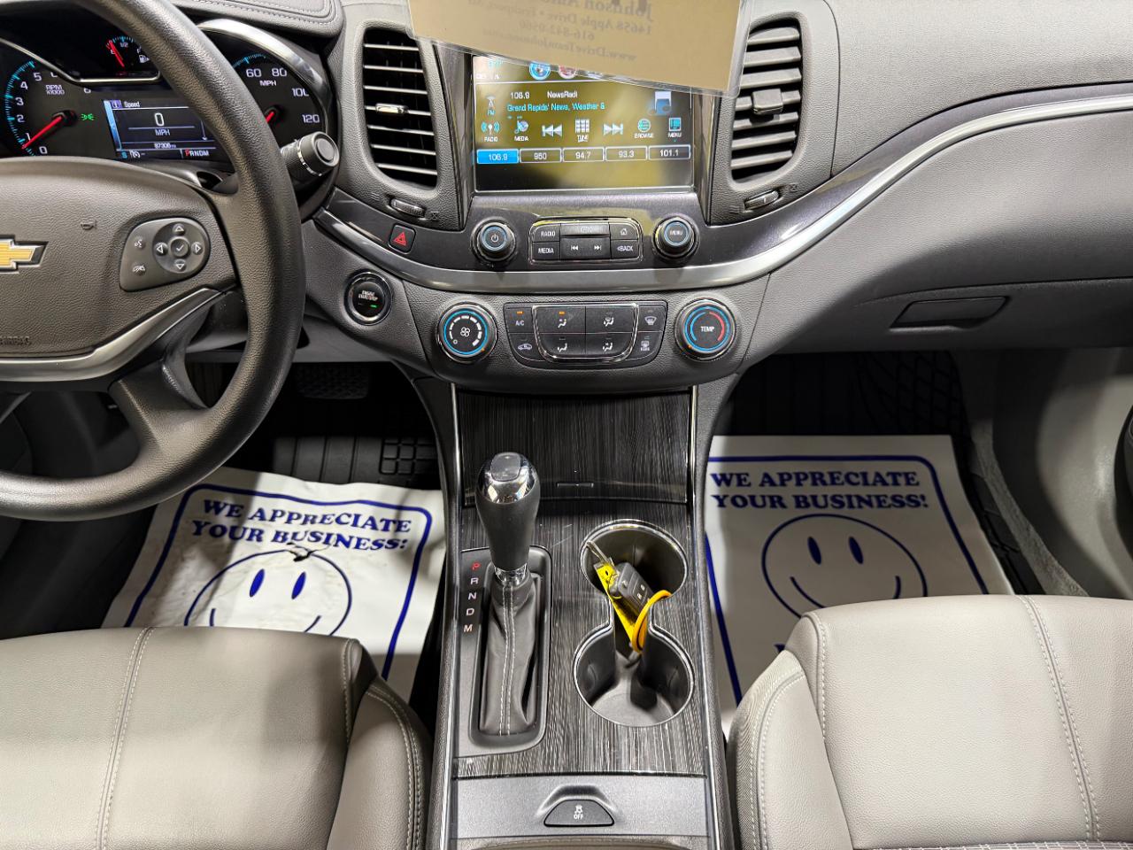 Chevrolet Impala 4dr Sdn LS w/1FL 2019