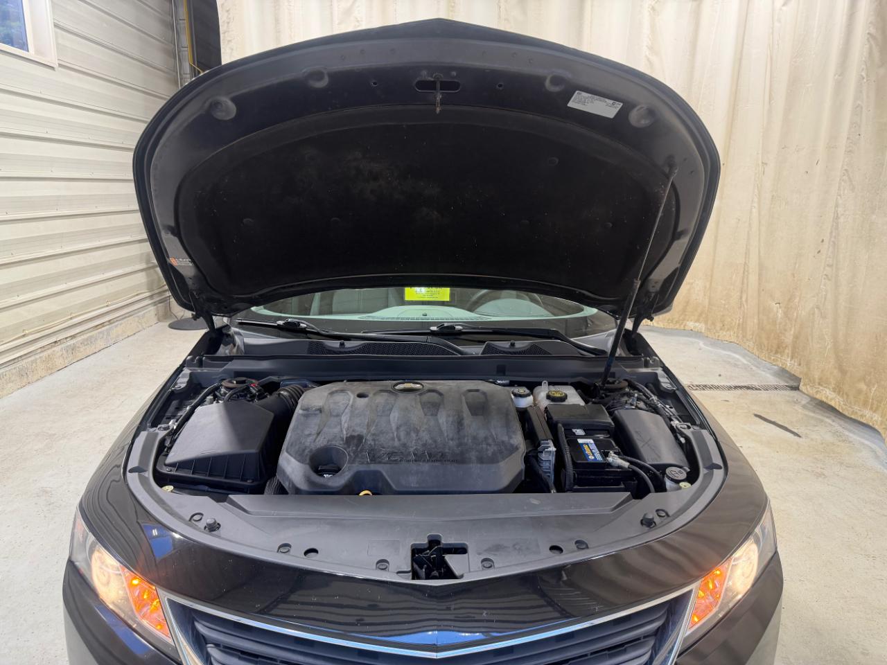 Chevrolet Impala 4dr Sdn LS w/1FL 2019