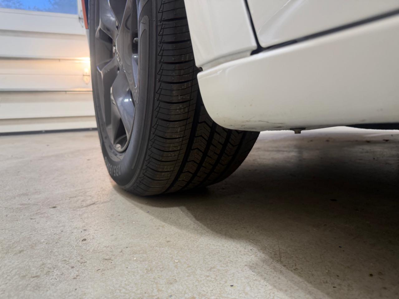 Chrysler Pacifica Touring L FWD 2019