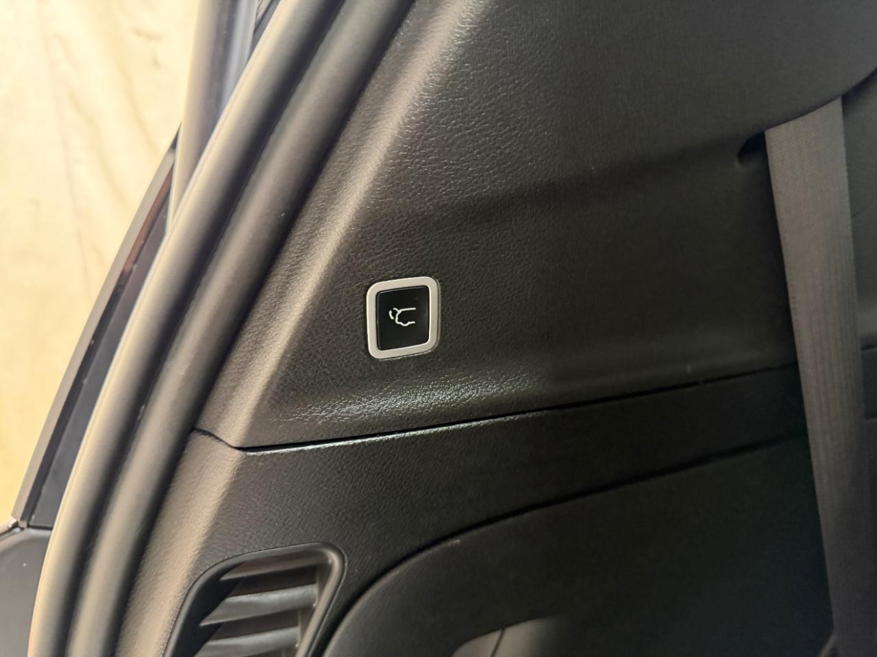Chrysler Pacifica Touring L FWD 2019