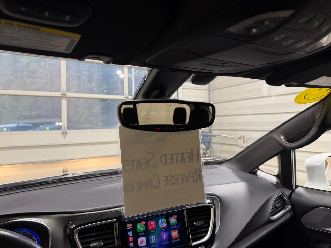Chrysler Pacifica Touring L FWD 2019