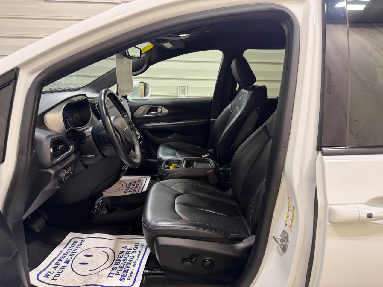 Chrysler Pacifica Touring L FWD 2019